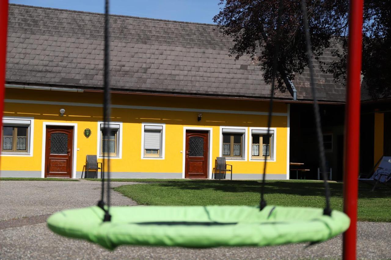 Ferienwohnung Moitz Heimschuh Bagian luar foto